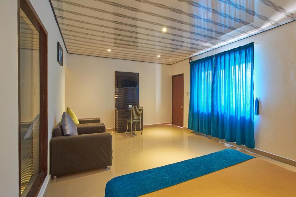 Green Leaf Home Stay Thekkady Esterno foto