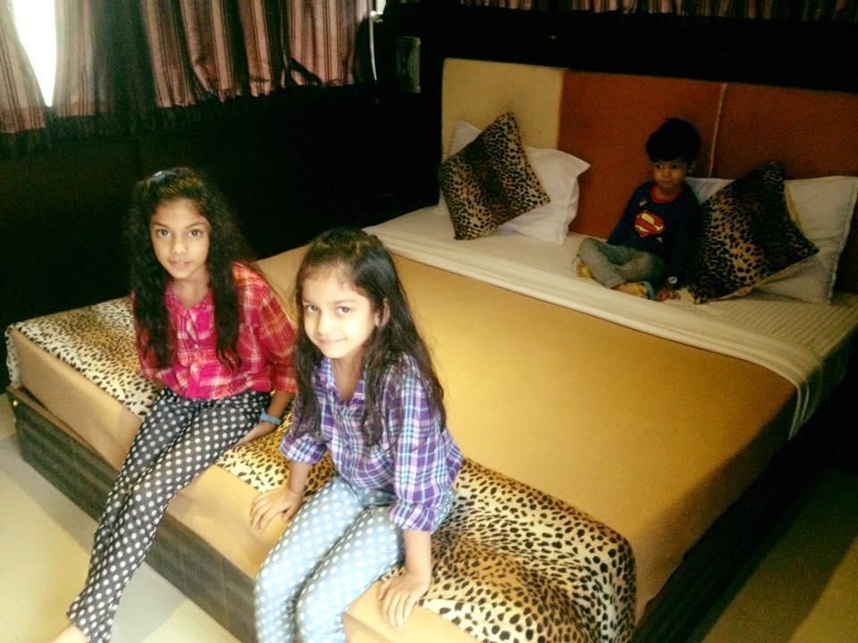 Green Leaf Home Stay Thekkady Esterno foto