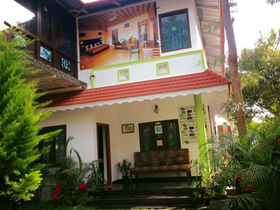 Green Leaf Home Stay Thekkady Esterno foto